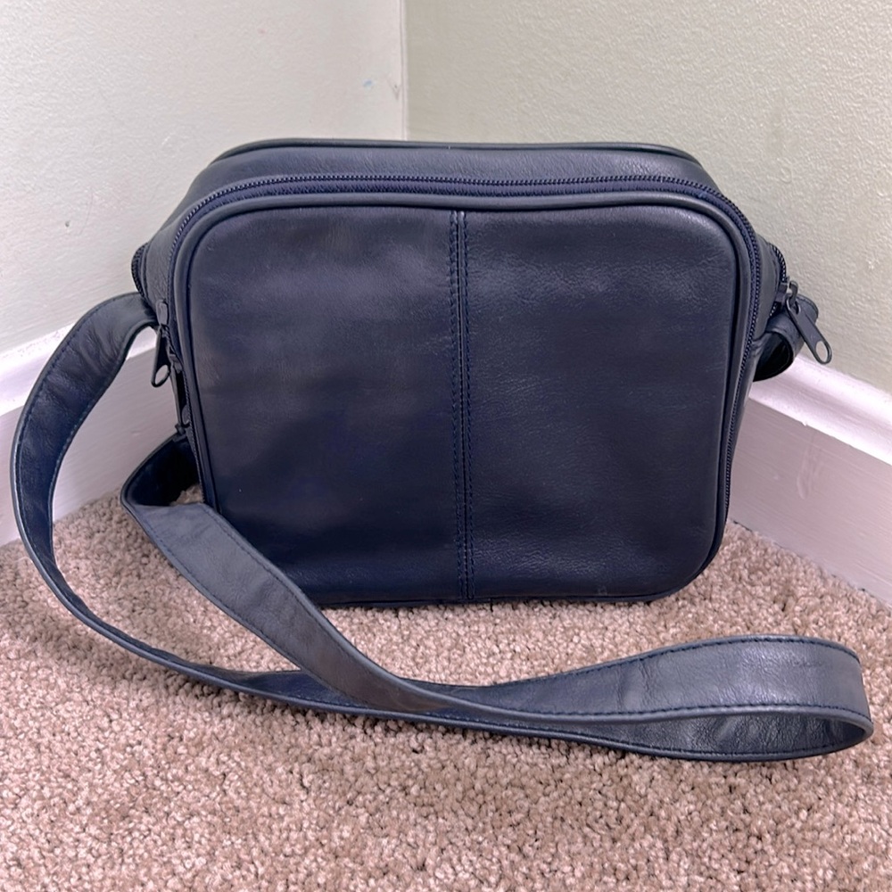 Jones New York Vintage Leather Camera Crossbody Bag
